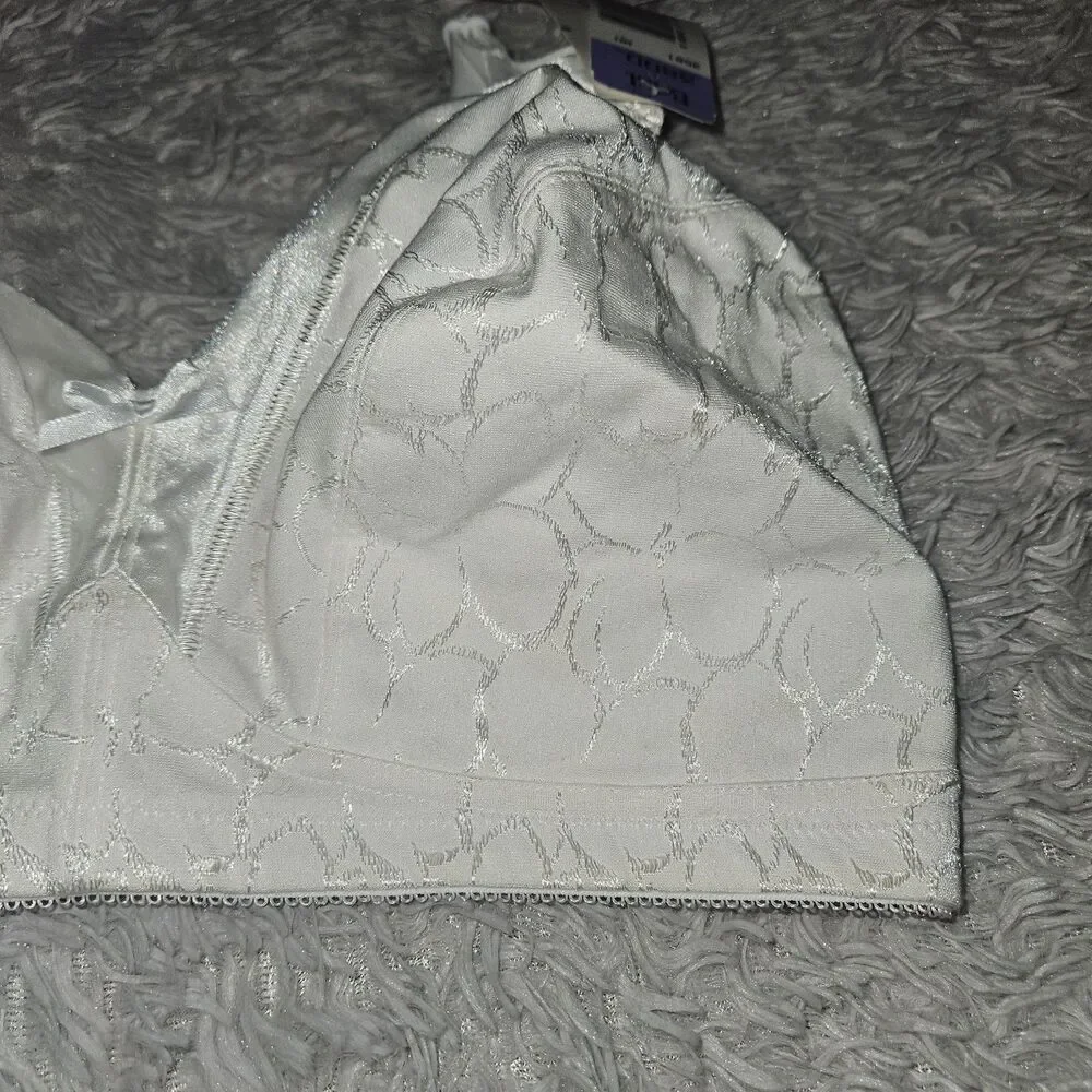 NWT Bali Women's Wirefree Bra Size 38DD White Floral Paisley Print Set of 2 Vtg